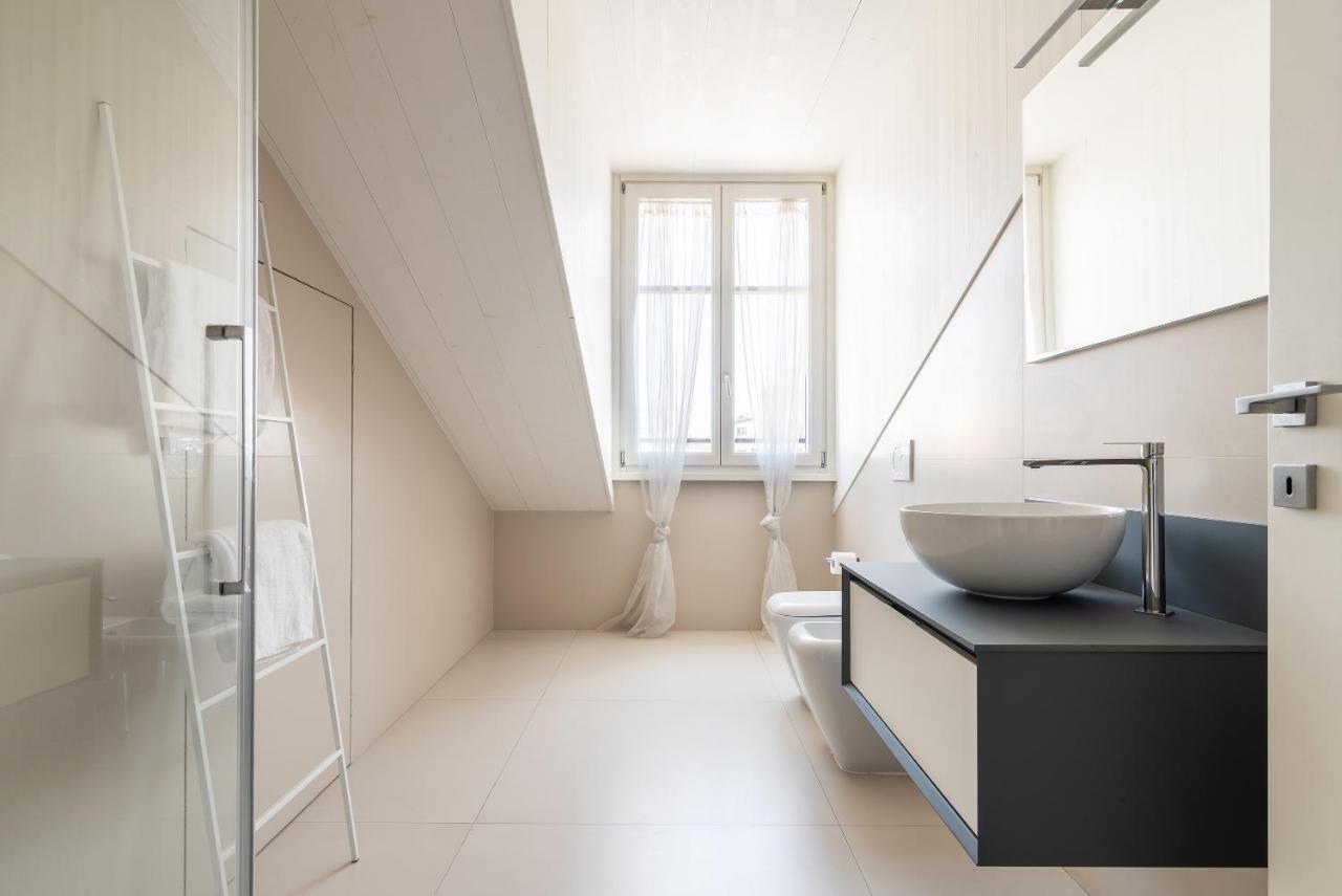 Easyhomes - Brera Luxury Suites มิลาน ภายนอก รูปภาพ