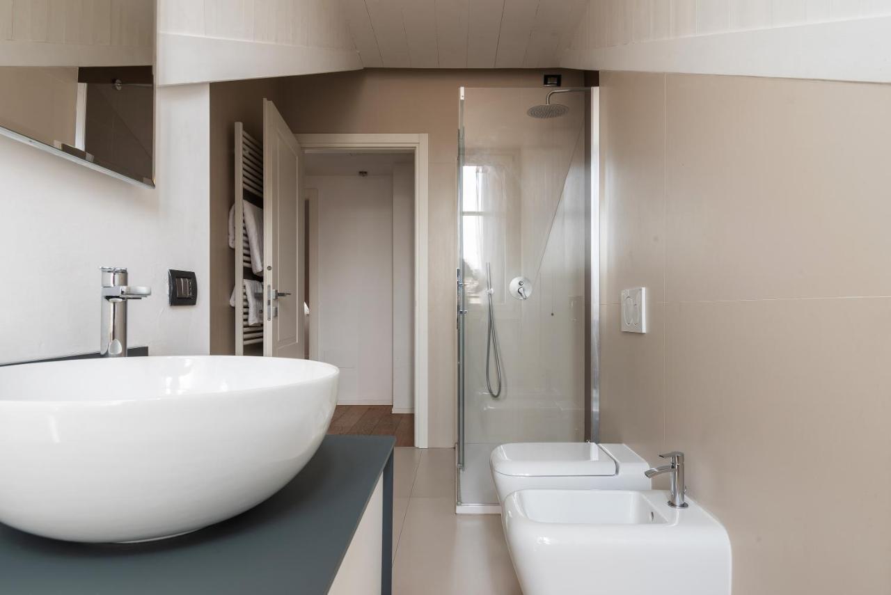 Easyhomes - Brera Luxury Suites มิลาน ภายนอก รูปภาพ