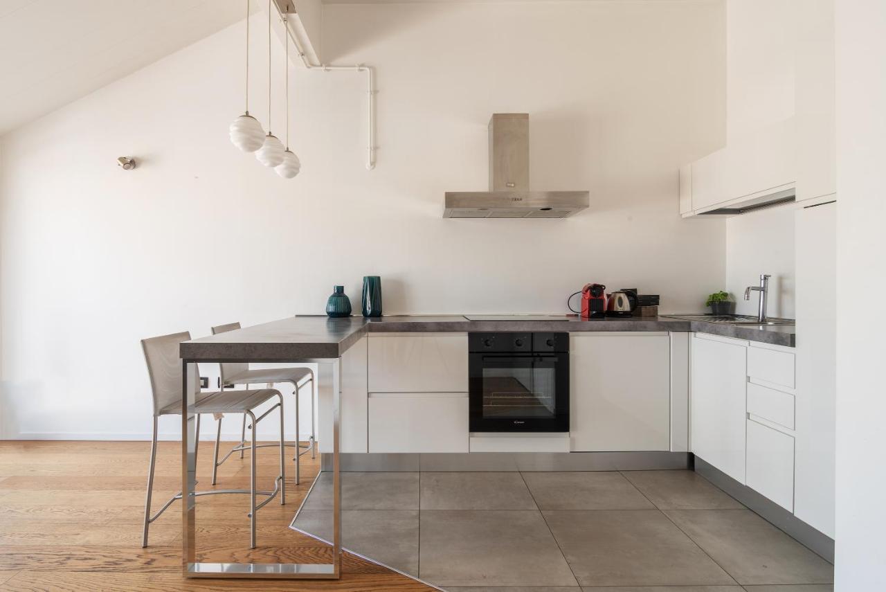 Easyhomes - Brera Luxury Suites มิลาน ภายนอก รูปภาพ