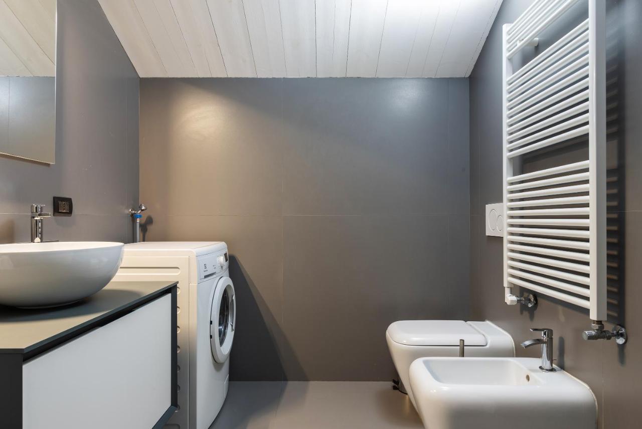 Easyhomes - Brera Luxury Suites มิลาน ภายนอก รูปภาพ